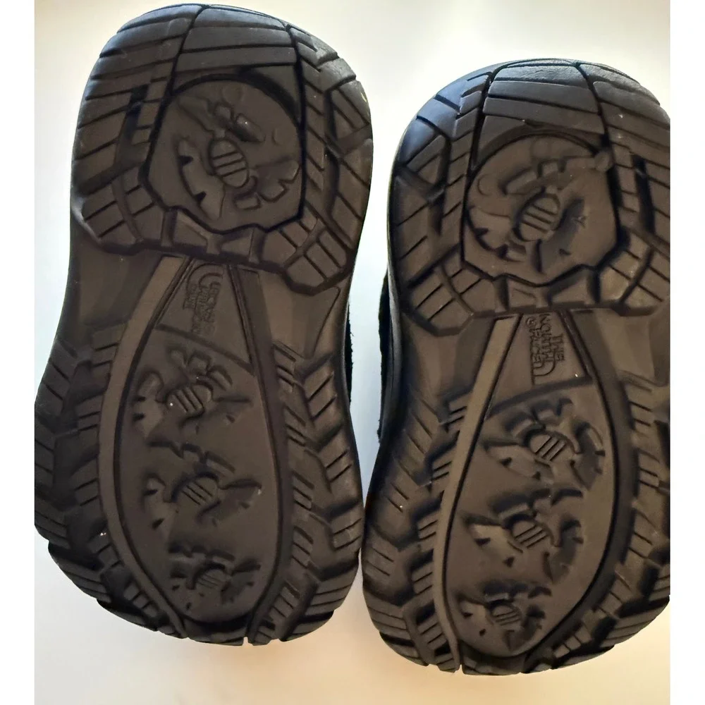 The North Face Alpenglow II Winter Snow Boots Toddler 5 Black Waterproof Slip-On